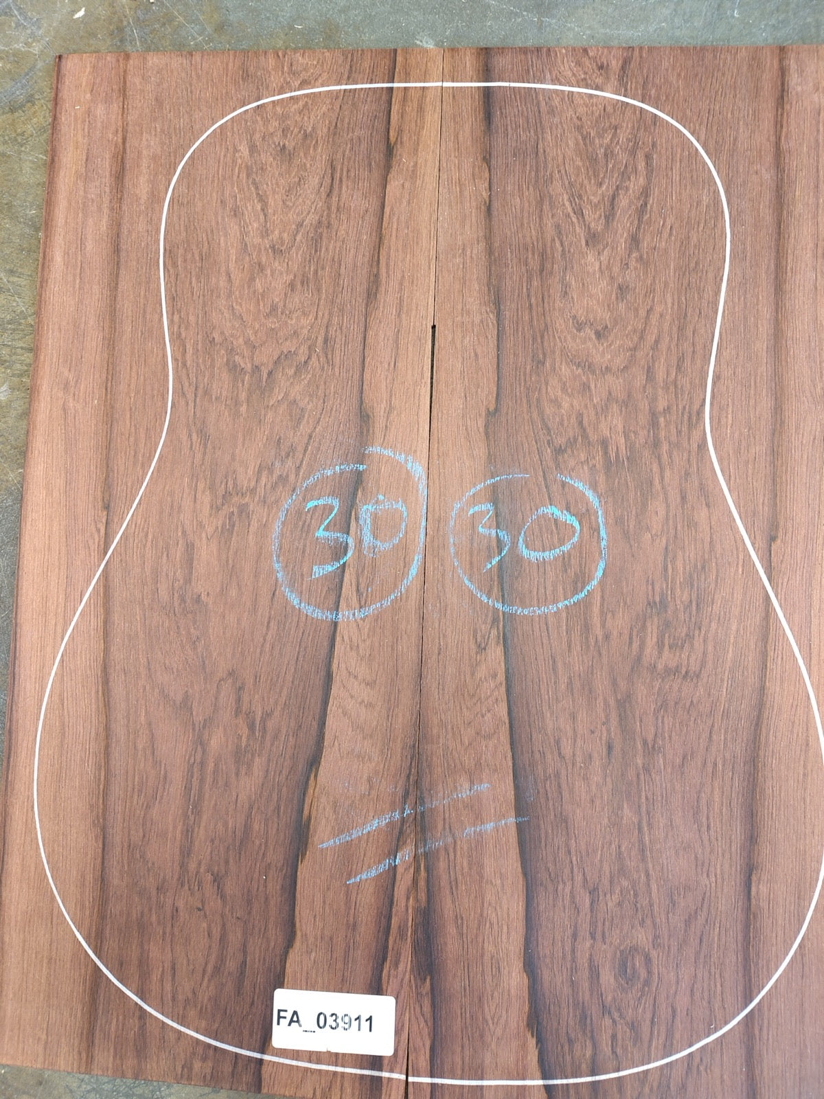 The Madagascar rosewood set we chose for the incoming guitar